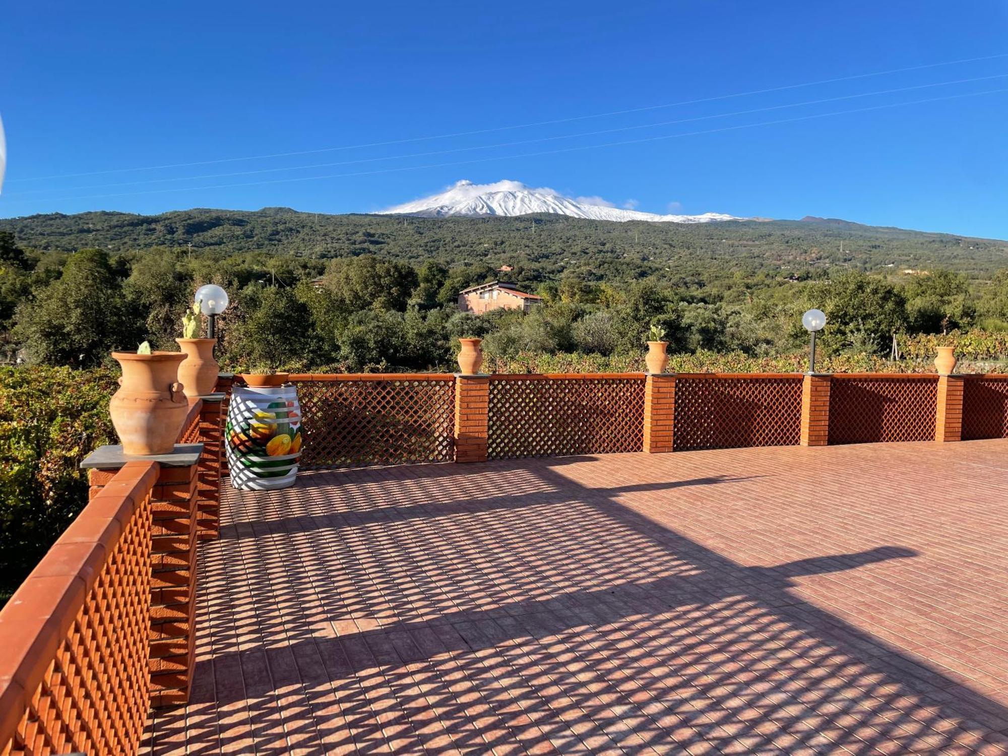 Camia Etna House Apartment Piedimonte Etneo Luaran gambar
