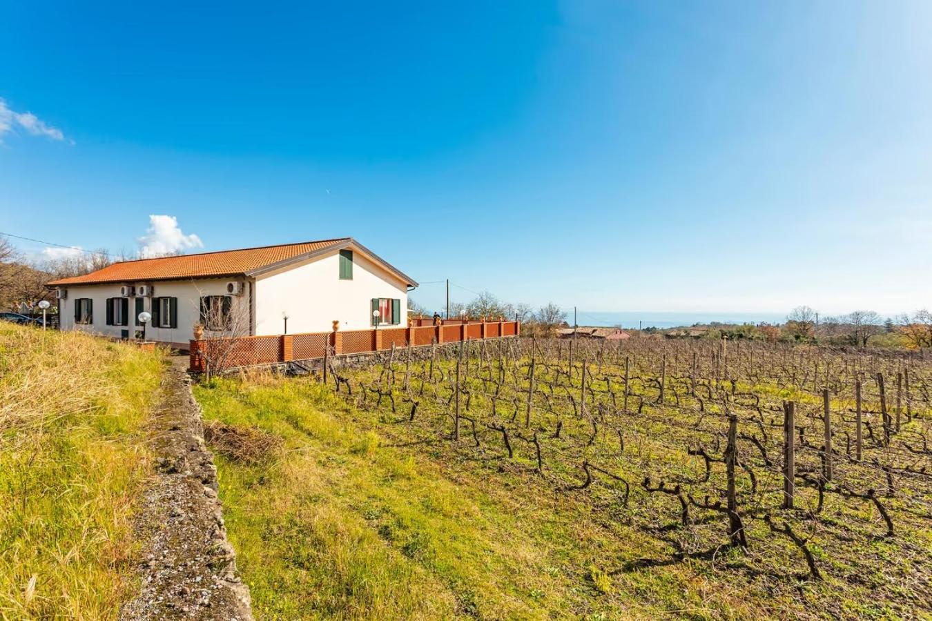 Camia Etna House Apartment Piedimonte Etneo Luaran gambar