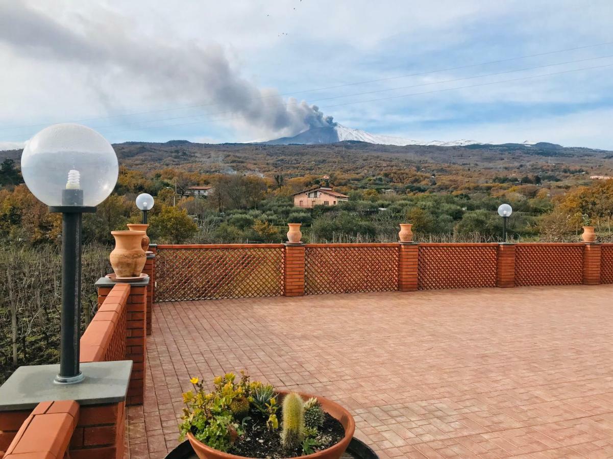 Camia Etna House Apartment Piedimonte Etneo Luaran gambar